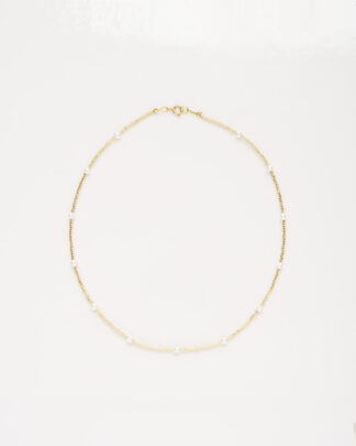 Collar perlado corto